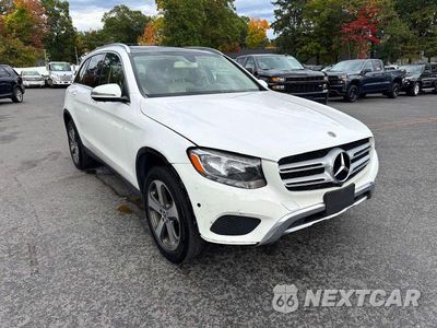 Czwarte zdjęcie samochodu z boku: 2019 MERCEDES-BENZ GLC 300 4MATIC VIN:WDC0G4KB1KV142326 - miniatura