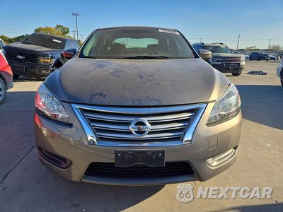 Piąte zdjęcie samochodu w środku: 2015 NISSAN SENTRA SV VIN:3N1AB7AP1FL695817 - miniatura