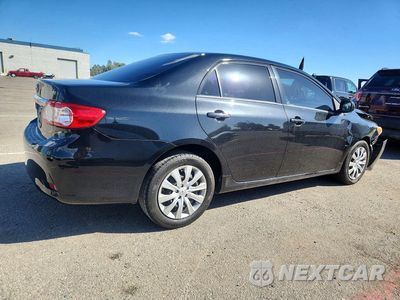 Trzecie zdjęcie samochodu z tyłu: 2012 TOYOTA COROLLA LE VIN:5YFBU4EE0CP061996 - miniatura