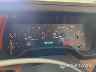 Zdjęcie 9 z 13 samochodu: 1999 JEEP WRANGLER / TJ SAHARA VIN:1J4FY49SXXP444643 - miniatura