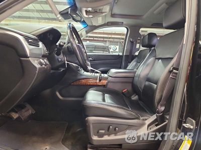 Zdjęcie 7 z 13 samochodu: 2017 CHEVROLET SUBURBAN K1500 PREMIER VIN:1GNSKJKCXHR211706 - miniatura