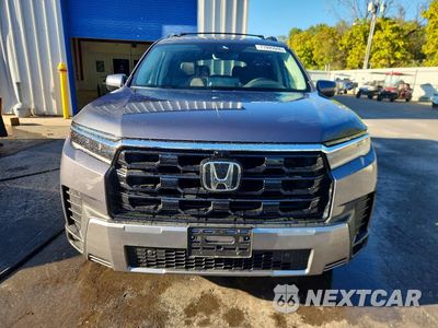 Piąte zdjęcie samochodu w środku: 2026 HONDA PILOT TOURING VIN:5FNYG1H71TB008863 - miniatura