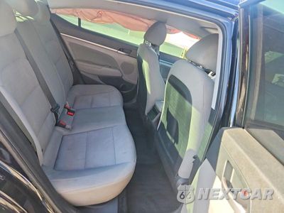 Zdjęcie 10 z 12 samochodu: 2018 HYUNDAI ELANTRA SEL VIN:5NPD84LF8JH335044 - miniatura
