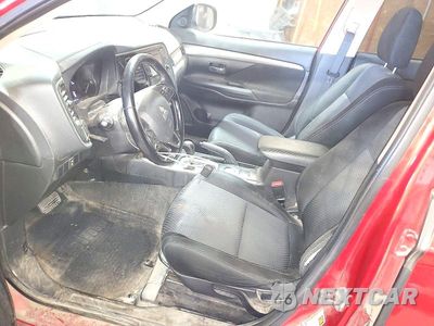 Zdjęcie 7 z 14 samochodu: 2017 MITSUBISHI OUTLANDER ES VIN:JA4AZ2A38HZ055912 - miniatura