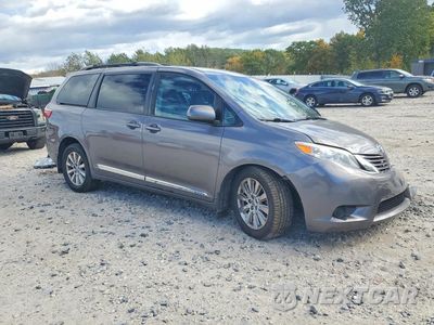 Czwarte zdjęcie samochodu z boku: 2017 TOYOTA SIENNA LE VIN:5TDKZ3DC9HS871296 - miniatura