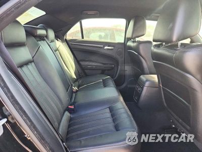 Zdjęcie 10 z 12 samochodu: 2015 CHRYSLER 300 S VIN:2C3CCABT3FH792672 - miniatura