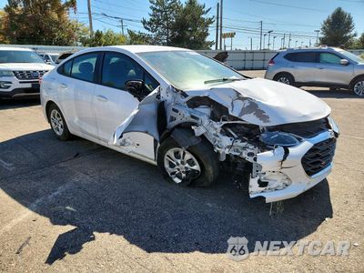 Czwarte zdjęcie samochodu z boku: 2019 CHEVROLET CRUZE LS VIN:1G1BC5SM6K7147665 - miniatura