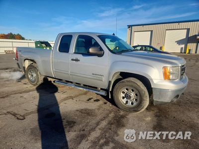 Czwarte zdjęcie samochodu z boku: 2013 GMC SIERRA K1500 SL VIN:1GTR2UEA3DZ199203 - miniatura