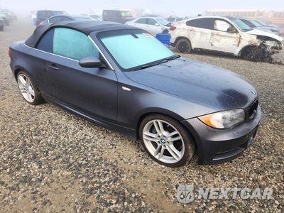 Czwarte zdjęcie samochodu z boku: 2008 BMW 135 I VIN:WBAUN93528VF55142 - miniatura