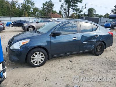 2015 NISSAN VERSA 1.6 SV 3N1CN7AP8FL944517 - główne zdjęcie licytacji z USA - miniatura