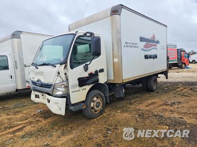 2016 HINO 155 JHHYDM1H1GK002709 - główne zdjęcie licytacji z USA - miniatura