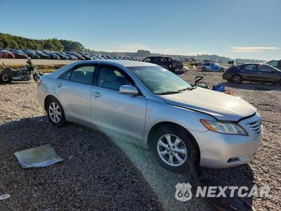 Czwarte zdjęcie samochodu z boku: 2007 TOYOTA CAMRY LE VIN:4T1BE46K87U632415 - miniatura