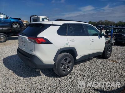 Trzecie zdjęcie samochodu z tyłu: 2024 TOYOTA RAV4 HYBRID XLE VIN:4T3RWRFV5RU132693 - miniatura