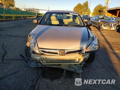 Piąte zdjęcie samochodu w środku: 2007 HONDA ACCORD EX VIN:1HGCM56847A082445 - miniatura