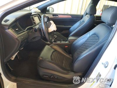 Zdjęcie 7 z 13 samochodu: 2019 HYUNDAI SONATA SPORT VIN:5NPE34AF2KH804622 - miniatura