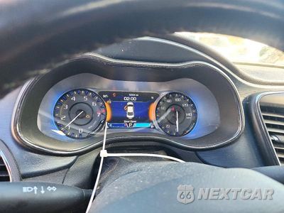 Zdjęcie 9 z 12 samochodu: 2015 CHRYSLER 200 S VIN:1C3CCCDG7FN615786 - miniatura