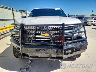 Piąte zdjęcie samochodu w środku: 2020 CHEVROLET SILVERADO K1500 LTZ VIN:3GCUYGED3LG290023 - miniatura