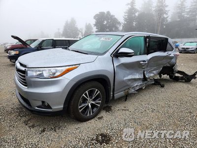 2016 TOYOTA HIGHLANDER XLE 5TDJKRFH4GS273126 - główne zdjęcie licytacji z USA - miniatura