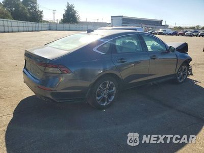 Trzecie zdjęcie samochodu z tyłu: 2025 HONDA ACCORD HYBRID EXL VIN:1HGCY2F63SA084942 - miniatura