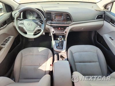 Zdjęcie 8 z 13 samochodu: 2017 HYUNDAI ELANTRA SE VIN:5NPD74LF9HH207313 - miniatura