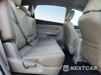 Zdjęcie 11 z 13 samochodu: 2012 TOYOTA PRIUS V FIVE VIN:JTDZN3EU9C3112014 - miniatura