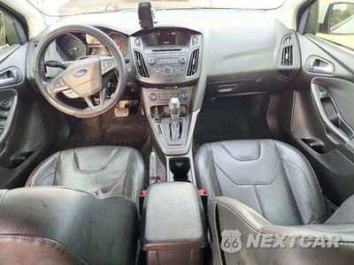 Zdjęcie 8 z 12 samochodu: 2015 FORD FOCUS SE VIN:1FADP3K29FL345814 - miniatura