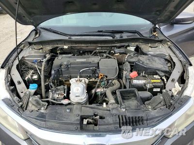 Zdjęcie 11 z 13 samochodu: 2016 HONDA ACCORD LX VIN:1HGCR2F37GA084064 - miniatura