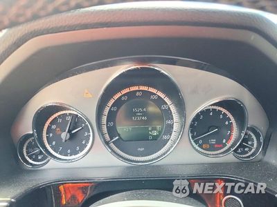 Zdjęcie 9 z 12 samochodu: 2011 MERCEDES-BENZ E 350 VIN:WDDHF5GB1BA275398 - miniatura