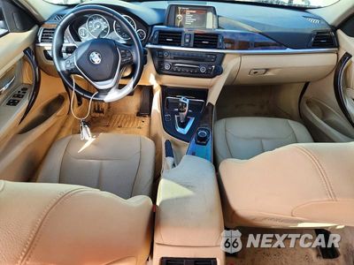 Zdjęcie 8 z 12 samochodu: 2014 BMW 328 I VIN:WBA3A5G52ENP33215 - miniatura