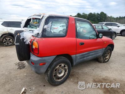 Trzecie zdjęcie samochodu z tyłu: 1996 TOYOTA RAV4 BASE VIN:JT3XP10V7T0003997 - miniatura