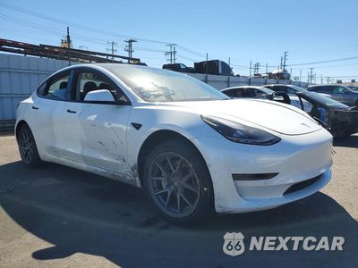 Czwarte zdjęcie samochodu z boku: 2022 TESLA MODEL 3 VIN:5YJ3E1EA3NF163515 - miniatura
