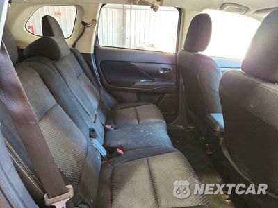 Zdjęcie 11 z 13 samochodu: 2017 MITSUBISHI OUTLANDER ES VIN:JA4AZ2A37HZ006653 - miniatura