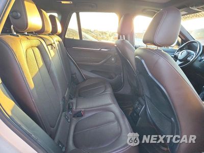 Zdjęcie 10 z 12 samochodu: 2017 BMW X1 XDRIVE28I VIN:WBXHT3C36H5F77220 - miniatura