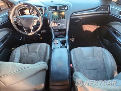 Zdjęcie 8 z 13 samochodu: 2017 FORD FUSION SPORT VIN:3FA6P0VP5HR228251 - miniatura