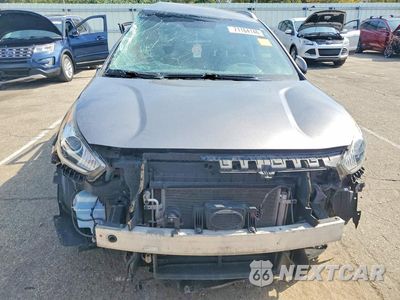 Piąte zdjęcie samochodu w środku: 2017 KIA NIRO LX VIN:KNDCB3LC5H5083065 - miniatura