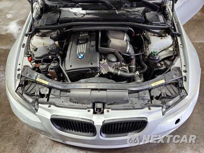 Zdjęcie 11 z 12 samochodu: 2009 BMW 335 XI VIN:WBAWC73589E068996 - miniatura