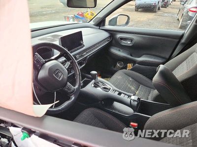 Zdjęcie 8 z 12 samochodu: 2023 HONDA HR-V SPORT VIN:3CZRZ2H59PM734503 - miniatura