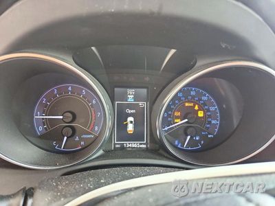Zdjęcie 9 z 13 samochodu: 2018 TOYOTA COROLLA IM BASE VIN:JTNKARJE7JJ556284 - miniatura
