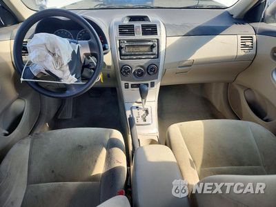 Zdjęcie 8 z 12 samochodu: 2012 TOYOTA COROLLA LE VIN:2T1BU4EE7CC805657 - miniatura