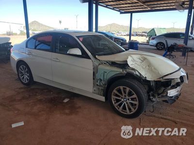 Czwarte zdjęcie samochodu z boku: 2016 BMW 320 I VIN:WBA8E1G53GNU10250 - miniatura