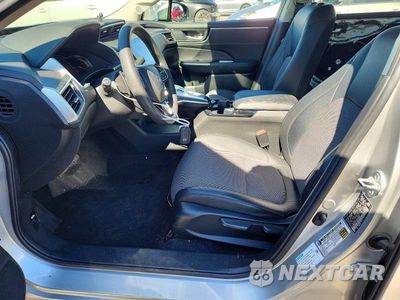 Zdjęcie 7 z 13 samochodu: 2018 HONDA CLARITY VIN:JHMZC5F11JC024091 - miniatura