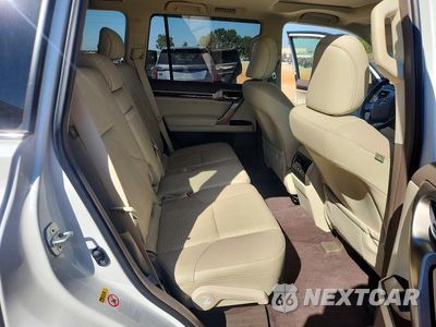 Zdjęcie 11 z 14 samochodu: 2018 LEXUS GX 460 VIN:JTJBM7FX4J5204408 - miniatura