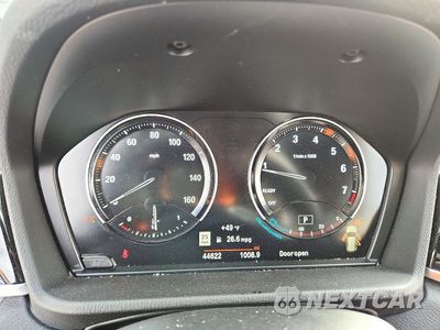 Zdjęcie 9 z 13 samochodu: 2021 BMW X1 XDRIVE28I VIN:WBXJG9C01M5U27733 - miniatura