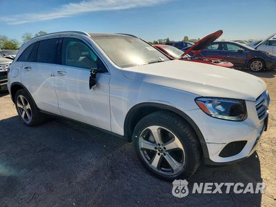 Czwarte zdjęcie samochodu z boku: 2018 MERCEDES-BENZ GLC 300 4MATIC VIN:WDC0G4KB8JV034414 - miniatura