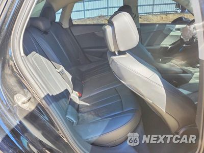 Zdjęcie 10 z 12 samochodu: 2017 AUDI A4 PREMIUM PLUS VIN:WAUENAF45HN024376 - miniatura