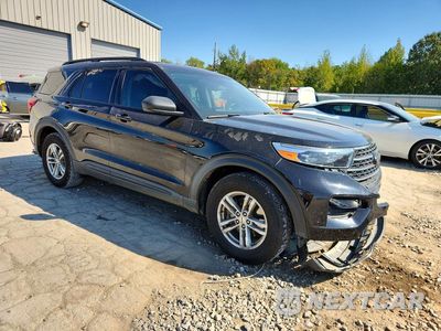 Czwarte zdjęcie samochodu z boku: 2022 FORD EXPLORER XLT VIN:1FMSK7DH9NGA71784 - miniatura