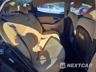 Zdjęcie 10 z 12 samochodu: 2013 HYUNDAI ELANTRA GLS VIN:KMHDH4AE5DU567746 - miniatura