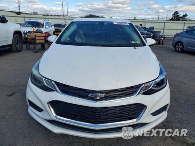 Piąte zdjęcie samochodu w środku: 2017 CHEVROLET CRUZE LT VIN:3G1BE6SM9HS573344 - miniatura