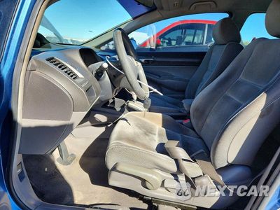 Zdjęcie 7 z 12 samochodu: 2010 HONDA CIVIC LX VIN:19XFA1F51AE061169 - miniatura