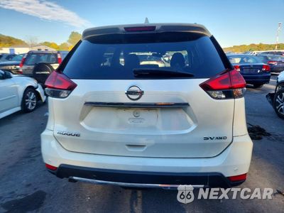 Zdjęcie 6 z 13 samochodu: 2020 NISSAN ROGUE SV VIN:JN8AT2MVXLW118382 - miniatura